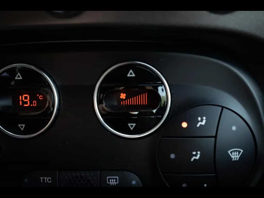 Abarth 595 Turismo C CABRIOLET 1.4 T-JET 16V°AUTO°BEATS 11/2022-photo-20