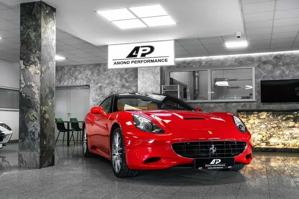 Ferrari California ROSSO CORSA/CAMERA/ 10/2010-photo-1