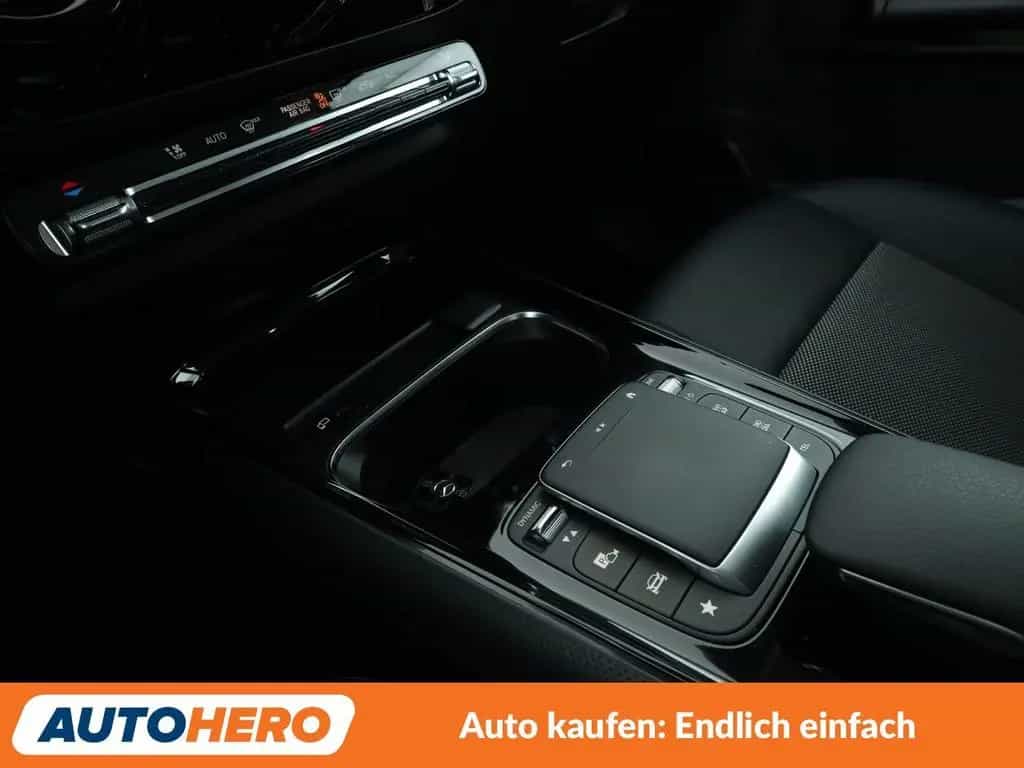 Mercedes-Benz GLA 180 Aut.*NAVI*TEMPO*CAM*PDC*SHZ* 03/2021-photo-27