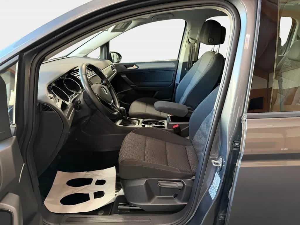 Volkswagen Touran 1.4 TSI Comfortline NAVI  AHK PDC Auto... 04/2018-photo-14