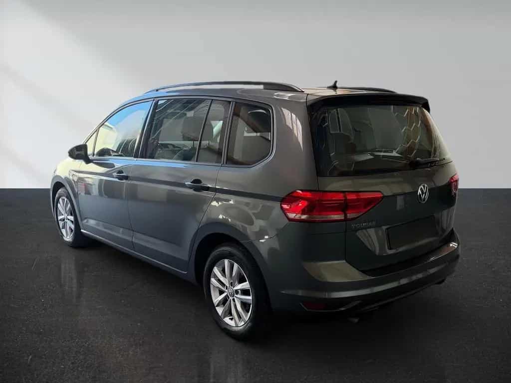 Volkswagen Touran 1.4 TSI Comfortline NAVI  AHK PDC Auto... 04/2018-photo-5