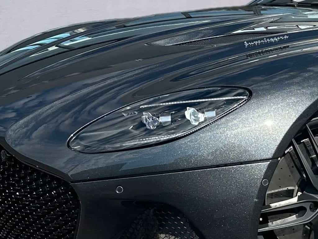 Aston Martin DBS / BeoSound / Xenon Grey 06/2019-photo-4