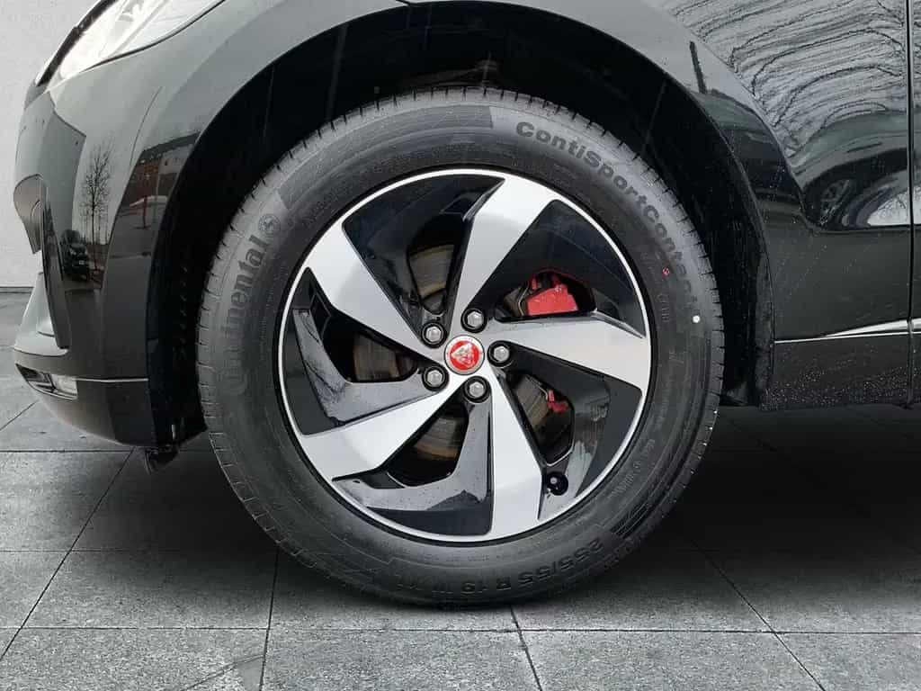 Jaguar F-Pace D165 R-SPORT EPH+NAV+BI-XENON+19"LMF+NSW 05/2017-photo-8