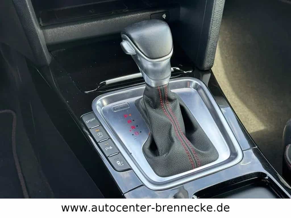 Kia pro cee'd / ProCeed ProCeed GT*Panorama*8-fach bereift* 12/2019-photo-20