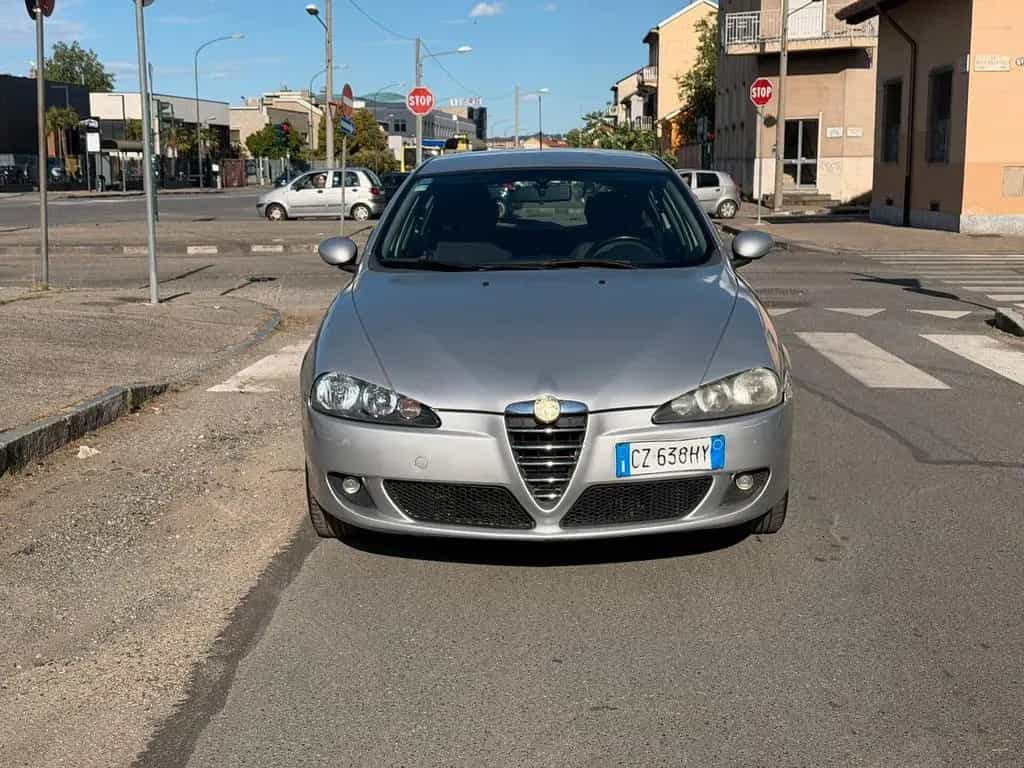 Alfa Romeo 147 1.9 JTD (120) 01/2006-photo-4