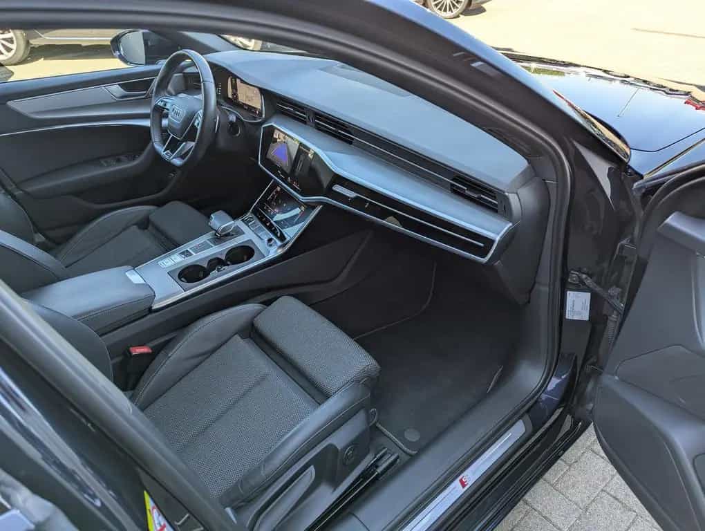 Audi A6 Avant 45 TFSI quattro S-Tronic S-Line 03/2023-photo-11