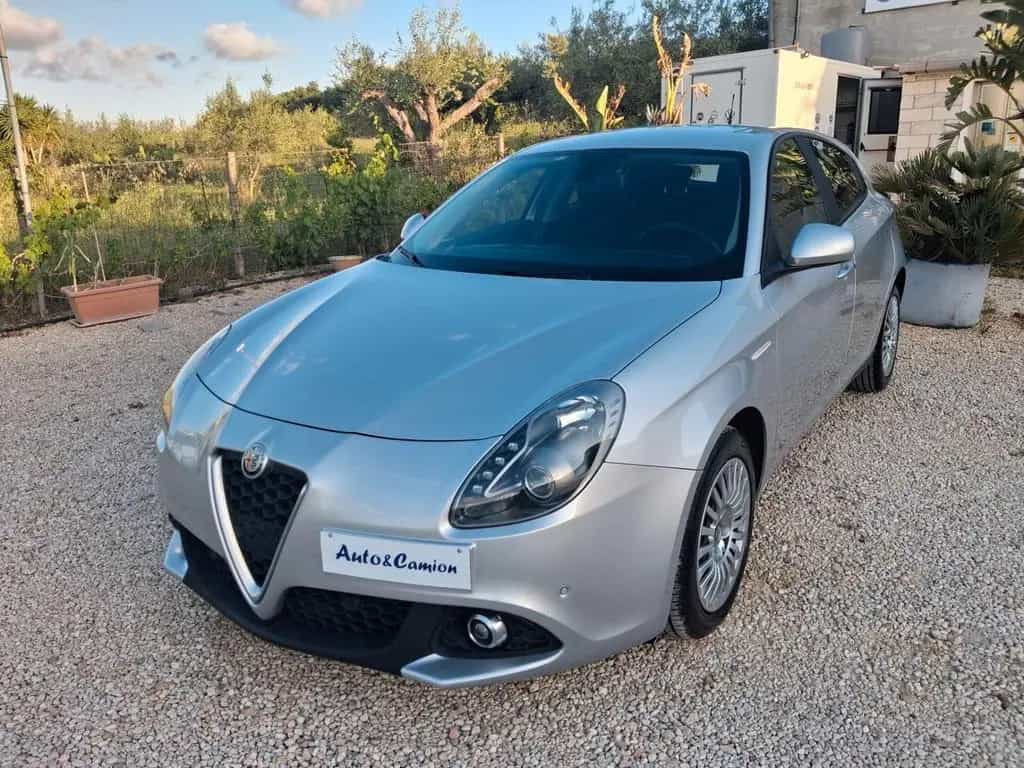 Alfa Romeo Giulietta 1.6 JTDm 120 CV anno2018 05/2018-photo-5
