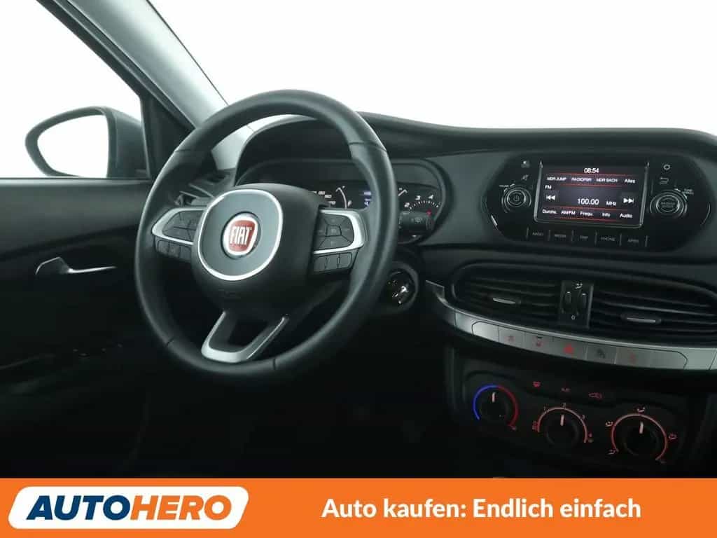 Fiat Tipo 1.4 Turbo Easy *TEMPO*KLIMA*GARANTIE* 12/2017-photo-12