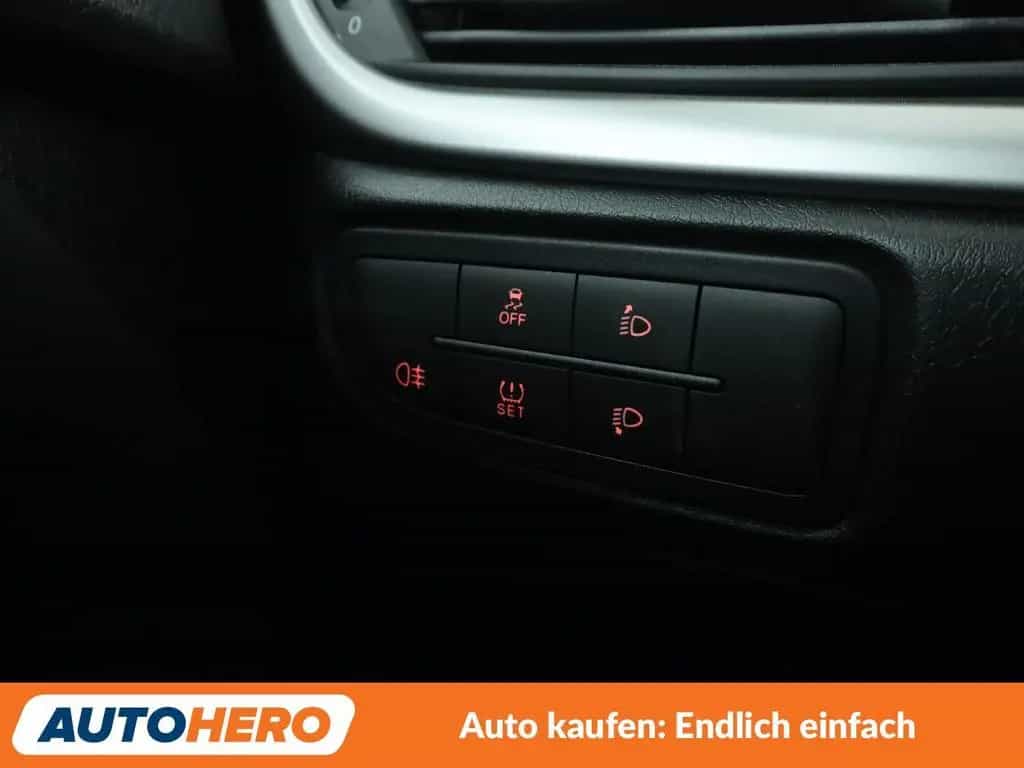 Fiat Tipo 1.4 Turbo Easy *TEMPO*KLIMA*GARANTIE* 12/2017-photo-28