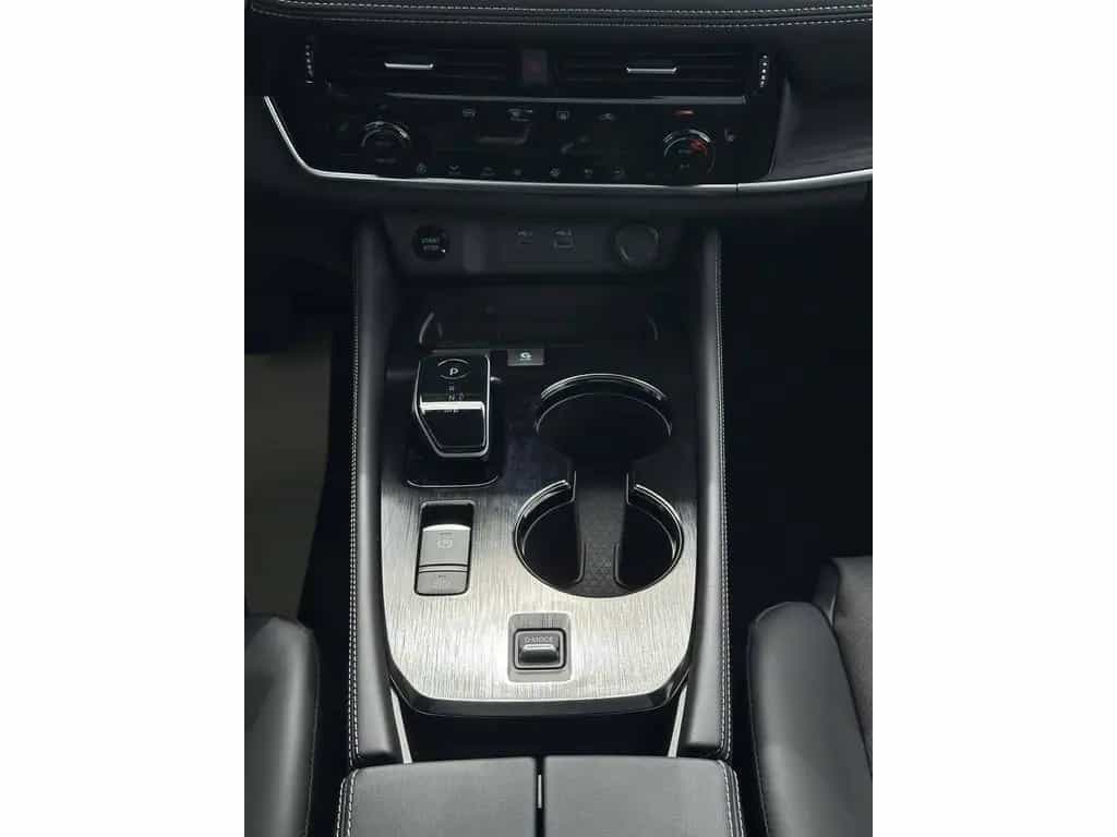 Nissan X-Trail 1.5 VC-T e-POWER 204 PS 4x2 N-Connecta 5 02/2023-photo-24