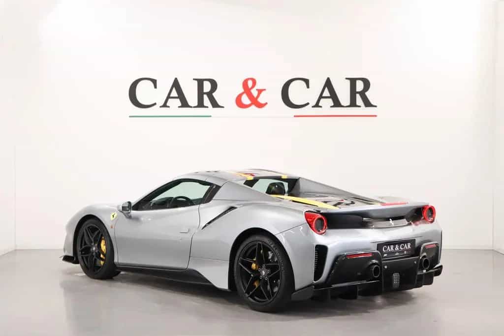 Ferrari 488 Pista Spider 03/2022-photo-1