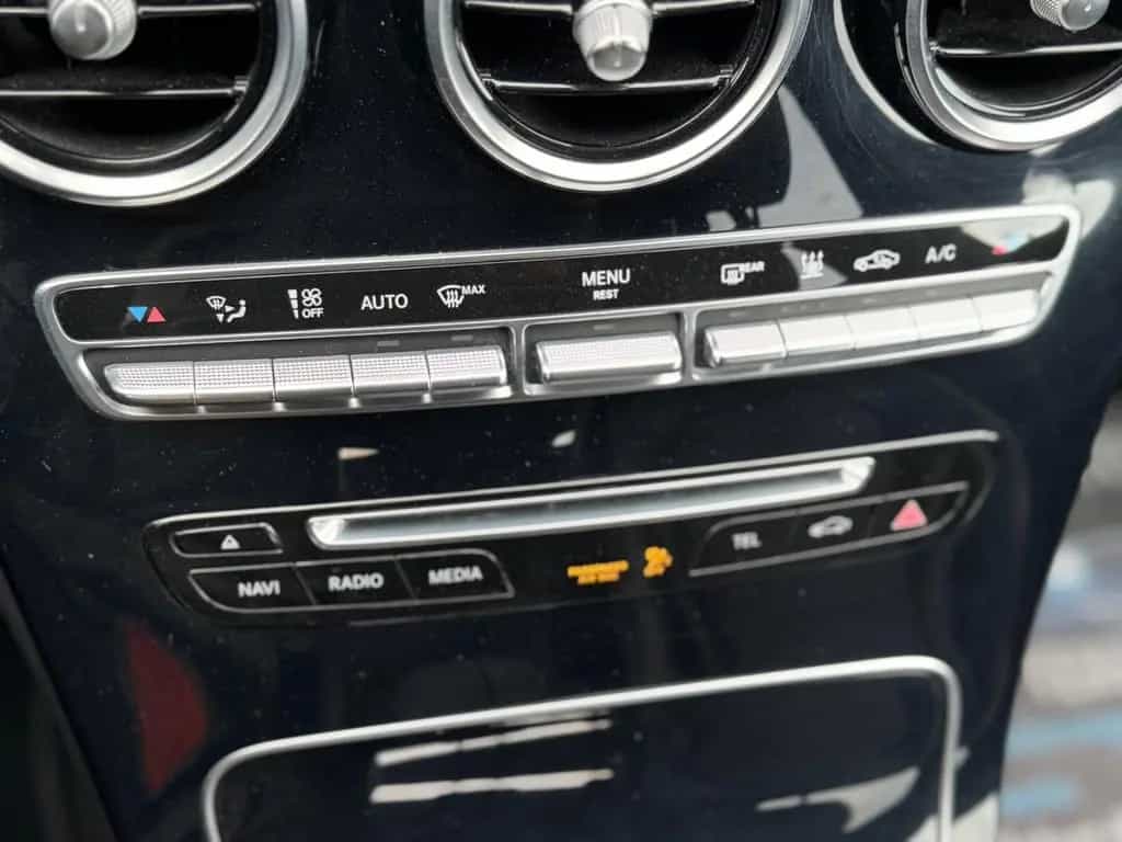 Mercedes-Benz C 220 d BlueTec+Finanzierung+Garantie+ 08/2017-photo-18