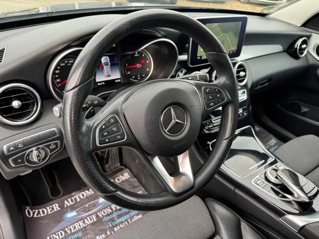 Mercedes-Benz C 220 d BlueTec+Finanzierung+Garantie+ 08/2017-photo-23
