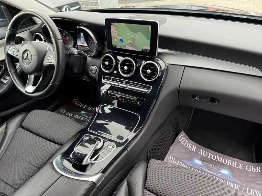 Mercedes-Benz C 220 d BlueTec+Finanzierung+Garantie+ 08/2017-photo-24