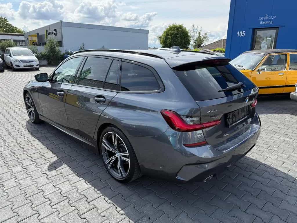 BMW 320 3 Touring 320 d xDrive M Sport 04/2021-photo-3