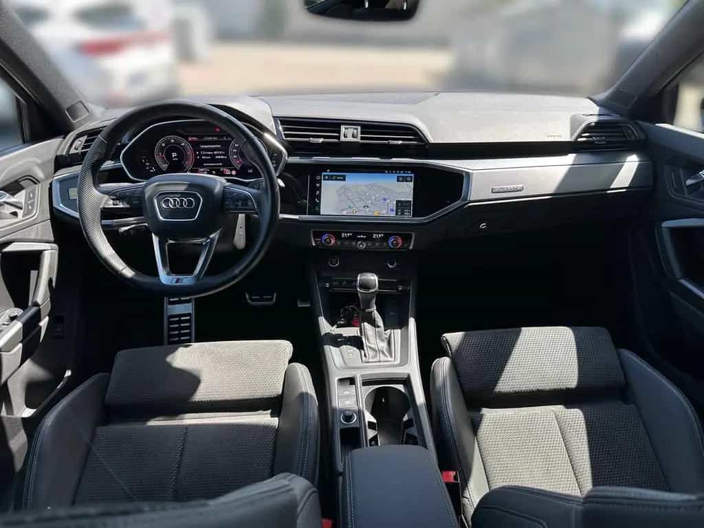 Audi Q3 quattro S line *AHK*BLACKSTYLE*KAMERA*MATRIX* 03/2021-photo-10