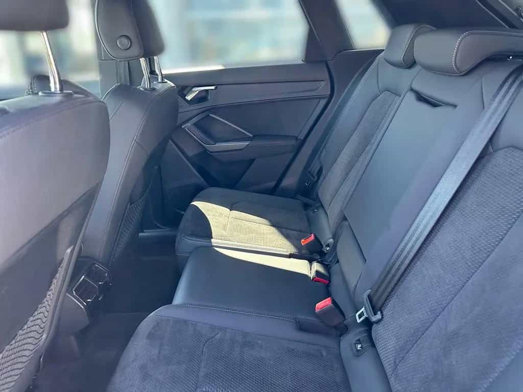 Audi Q3 quattro S line *AHK*BLACKSTYLE*KAMERA*MATRIX* 03/2021-photo-8