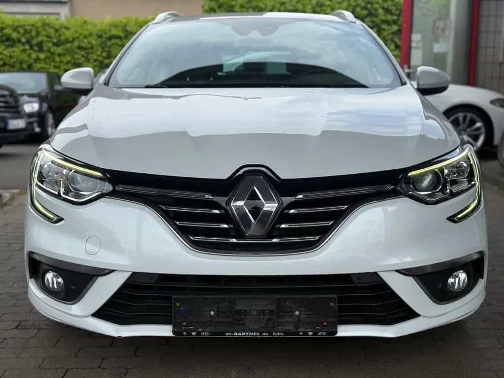 Renault Megane IV Grandtour BOSE-Edition NAVI/LEDER/SHZ 01/2020-photo-1
