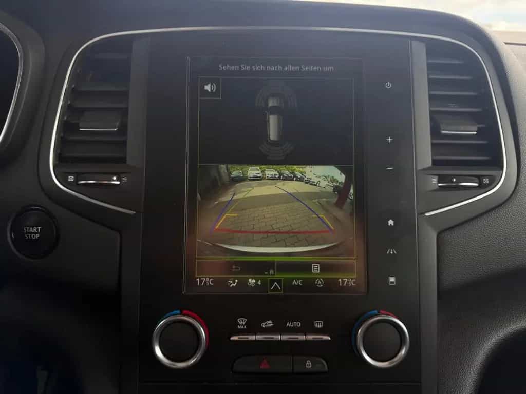 Renault Megane IV Grandtour BOSE-Edition NAVI/LEDER/SHZ 01/2020-photo-14