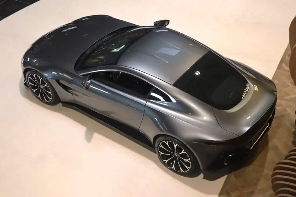 Aston Martin V8 Vantage 4.0 V8 - DT Wheels - Services AM 08/2019-photo-24