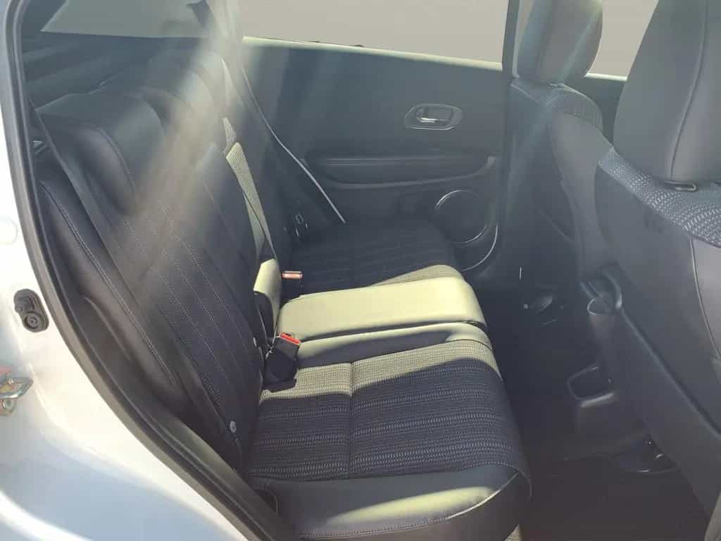 Honda HR-V Executive PANO LED NAVI 05/2016-photo-16