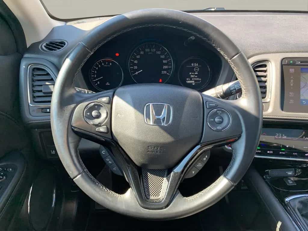 Honda HR-V Executive PANO LED NAVI 05/2016-photo-9