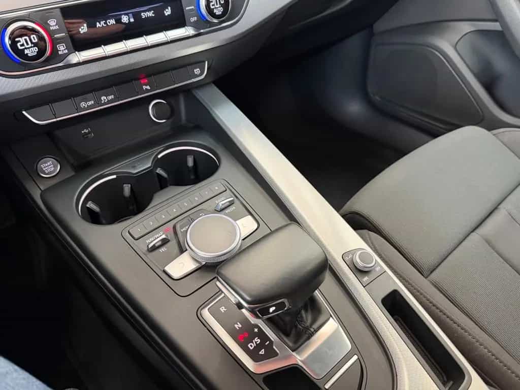 Audi A4 Lim. 35 TFSI S-Line Virtual LED MMI-PLUS 04/2019-photo-19