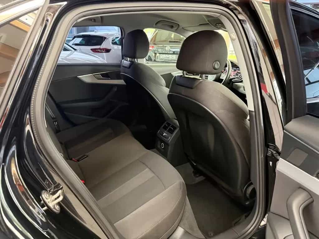 Audi A4 Lim. 35 TFSI S-Line Virtual LED MMI-PLUS 04/2019-photo-22