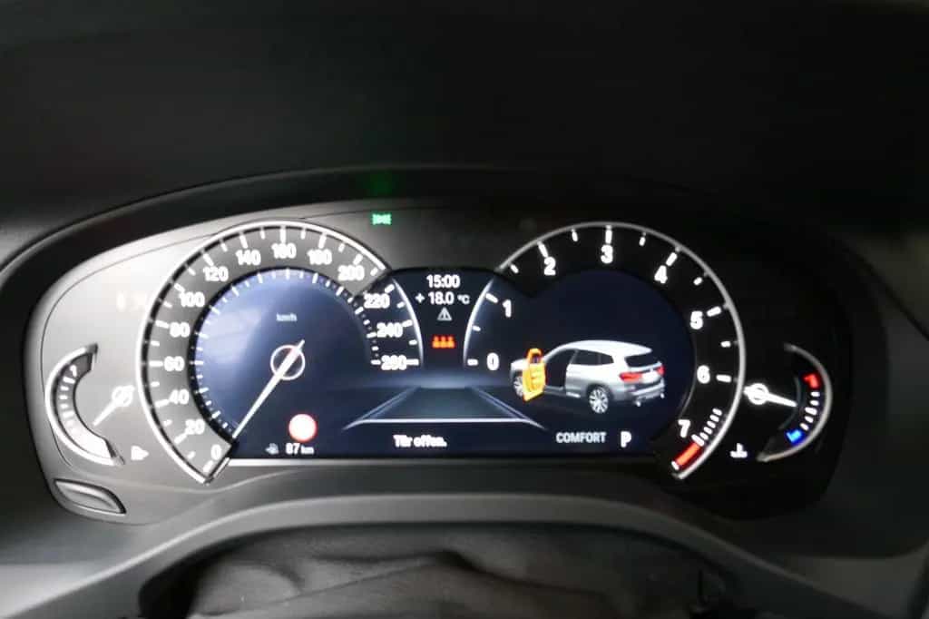 BMW X3 xDrive 20i M Sport *PANO*AHK*3 ZONEN KLIMAAU 10/2021-photo-25