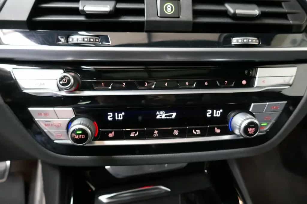 BMW X3 xDrive 20i M Sport *PANO*AHK*3 ZONEN KLIMAAU 10/2021-photo-35