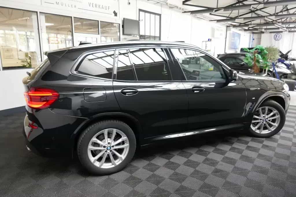 BMW X3 xDrive 20i M Sport *PANO*AHK*3 ZONEN KLIMAAU 10/2021-photo-4