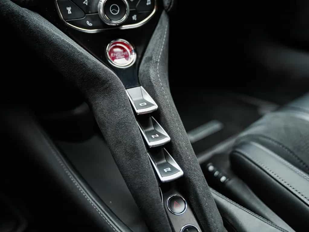 McLaren 720S Coupé | Carbon Exterior | B&W | Stealth 10/2018-photo-25