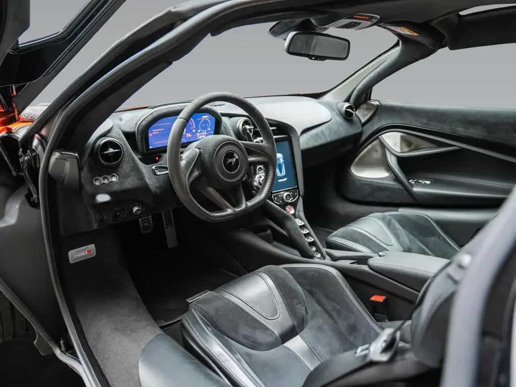 McLaren 720S Coupé | Carbon Exterior | B&W | Stealth 10/2018-photo-5