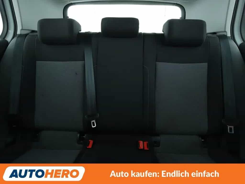 Volkswagen Golf VII 1.2 TSI Trendline BlueMotion Tech*AHK* 01/2016-photo-15