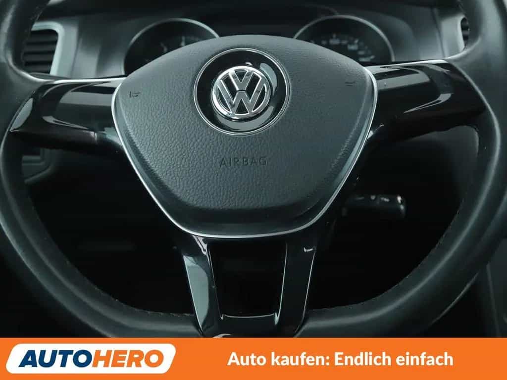 Volkswagen Golf VII 1.2 TSI Trendline BlueMotion Tech*AHK* 01/2016-photo-18