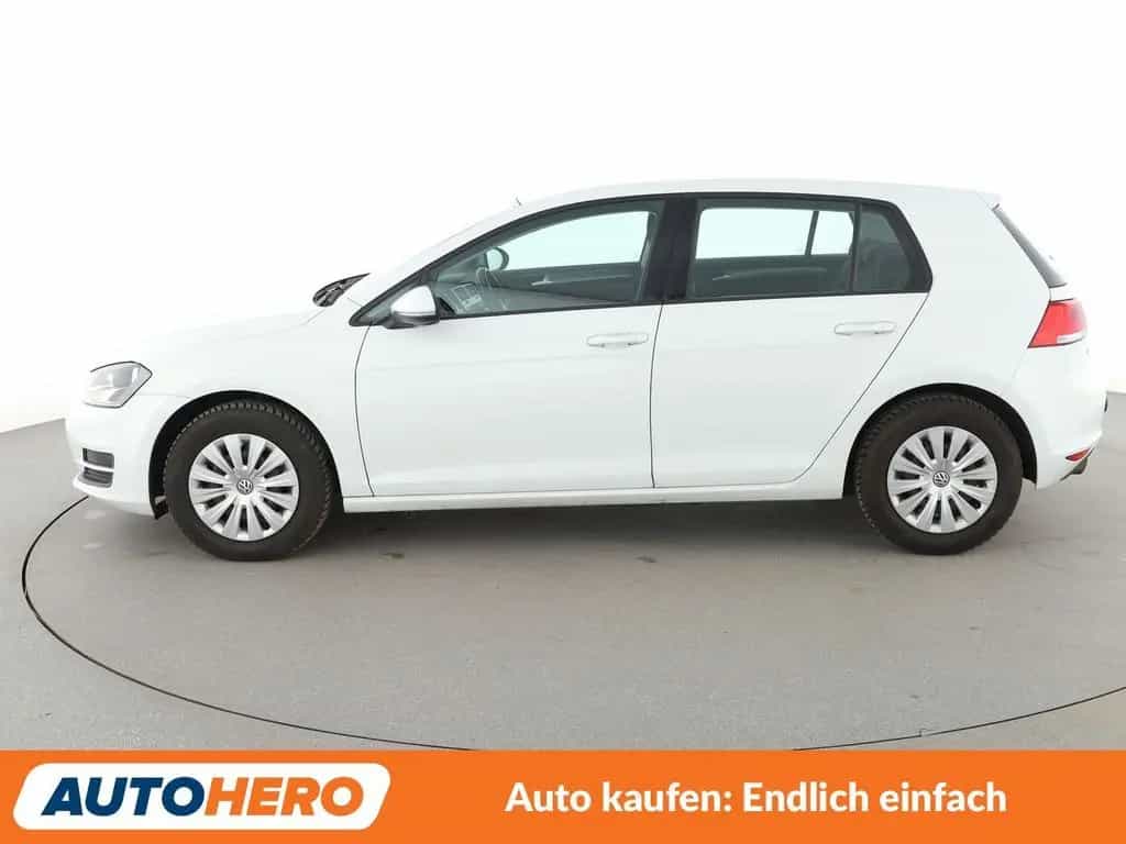 Volkswagen Golf VII 1.2 TSI Trendline BlueMotion Tech*AHK* 01/2016-photo-2
