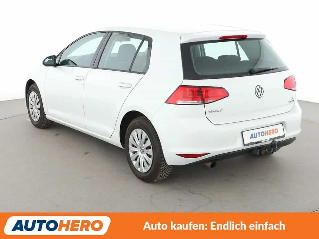 Volkswagen Golf VII 1.2 TSI Trendline BlueMotion Tech*AHK* 01/2016-photo-3