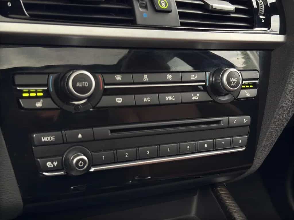 BMW X3 xDrive 20d M PAKET *HEAD UP*PANO*S-HEFT*AHK* 03/2017-photo-20