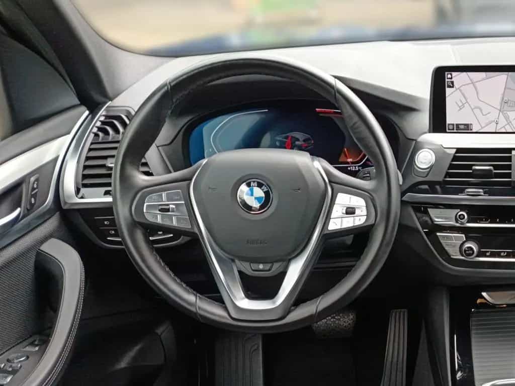 BMW X3 xDrive20d xLine+Driving Ass.Plus+Lenkradheizu 01/2021-photo-16
