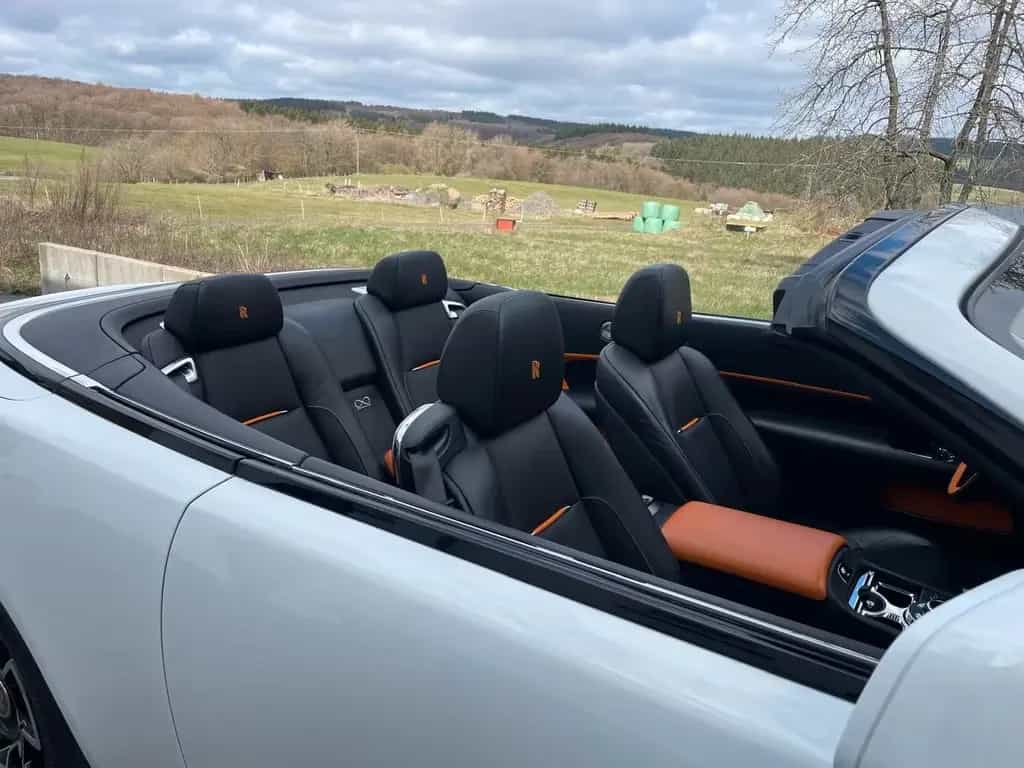 Rolls-Royce Dawn 2019 Rolls-Royce Dawn Black Badge | Arctic White 05/2019-photo-10