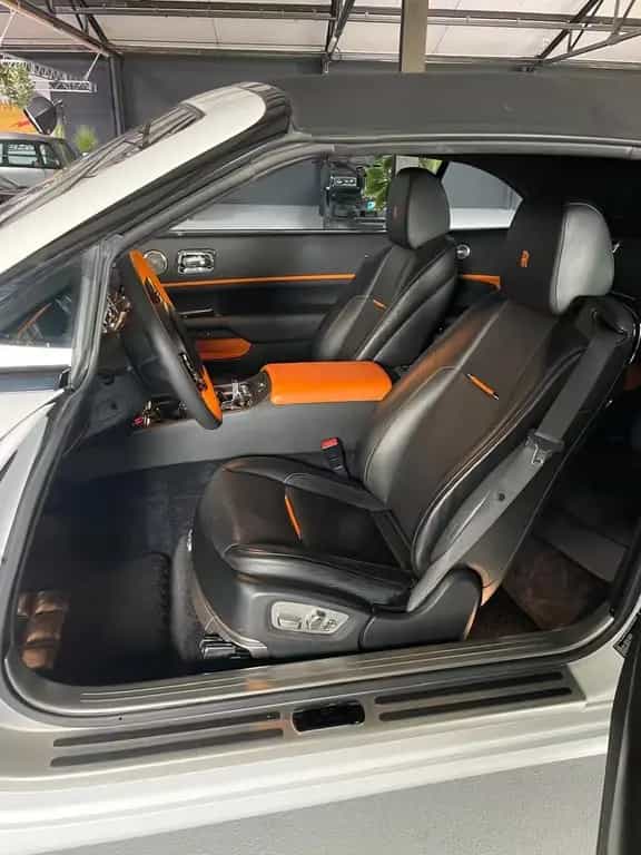 Rolls-Royce Dawn 2019 Rolls-Royce Dawn Black Badge | Arctic White 05/2019-photo-5