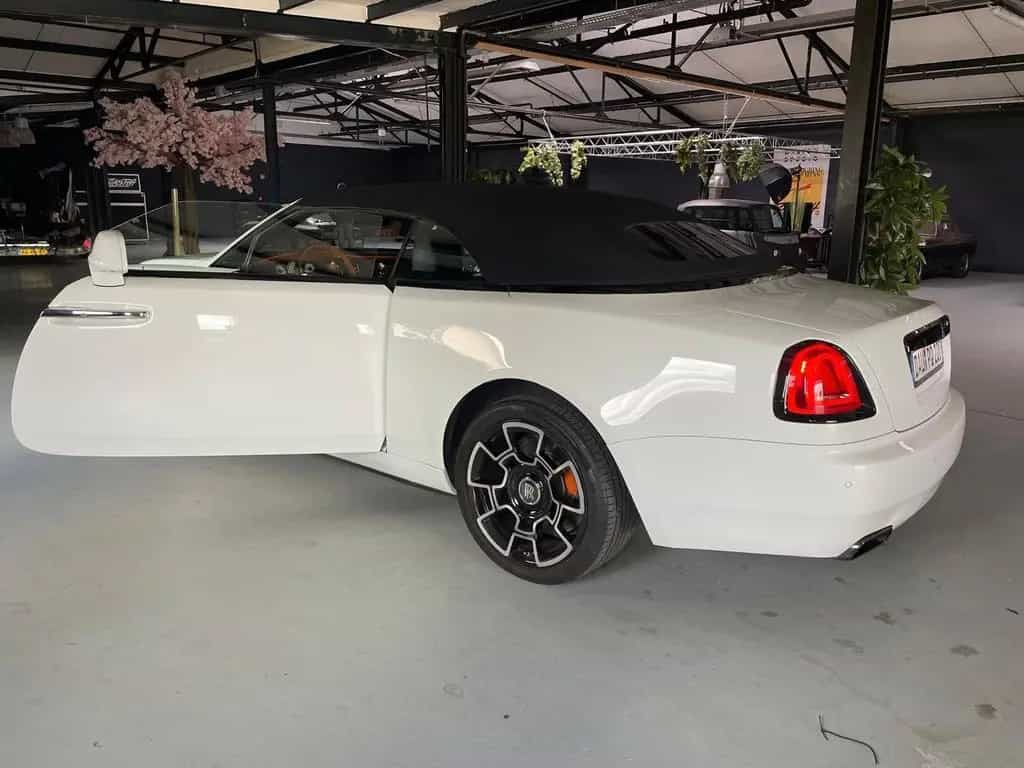 Rolls-Royce Dawn 2019 Rolls-Royce Dawn Black Badge | Arctic White 05/2019-photo-6