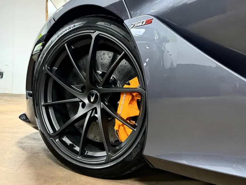 McLaren 750S COUPE MY25 CARBON EXT&INT B&W LIFT FULLOPT! 07/2024-photo-15