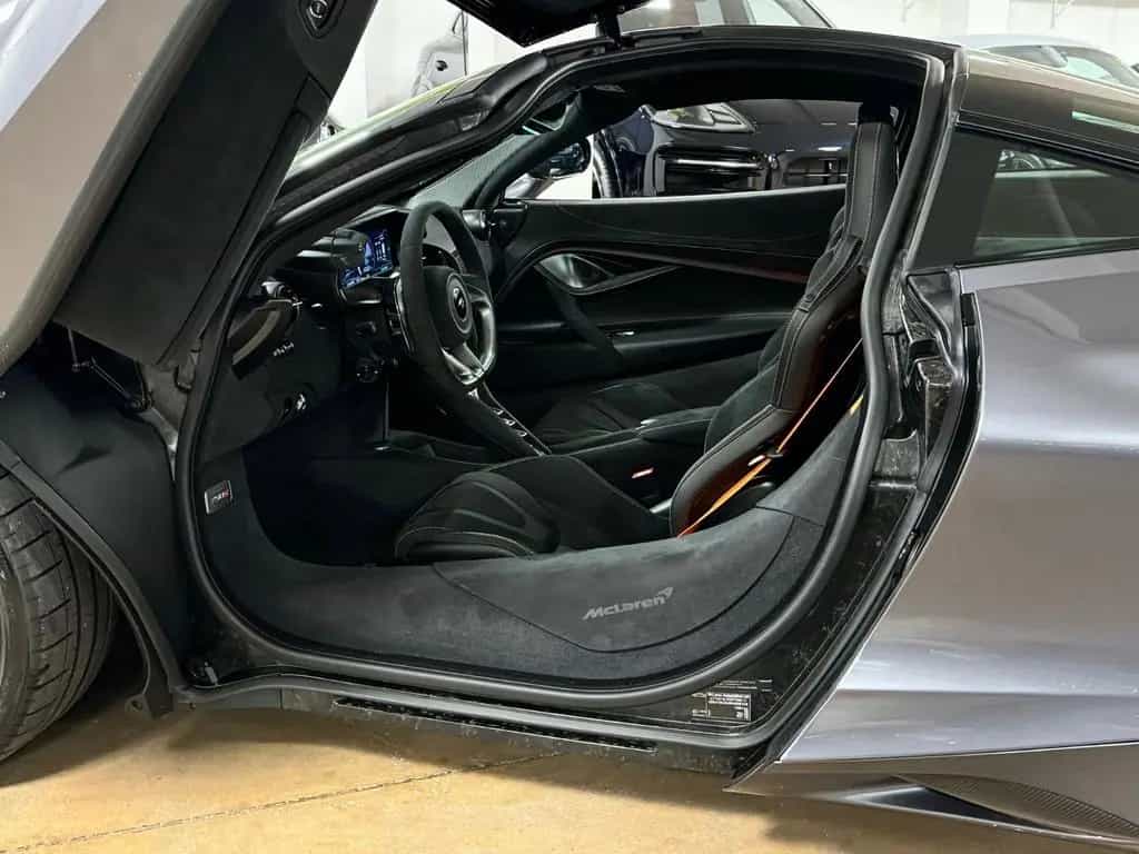 McLaren 750S COUPE MY25 CARBON EXT&INT B&W LIFT FULLOPT! 07/2024-photo-23