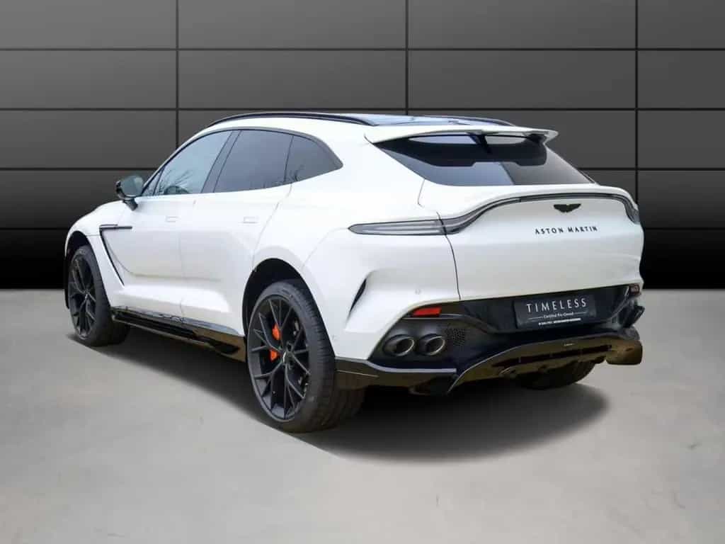Aston Martin DBX 707 null-photo-1