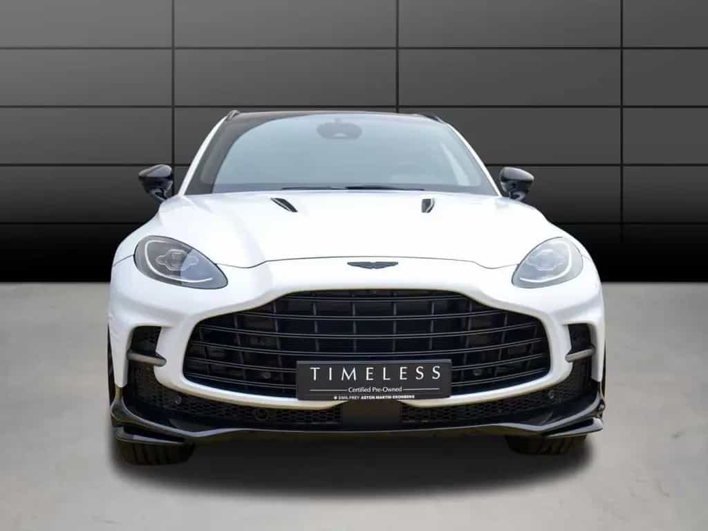Aston Martin DBX 707 null-photo-2
