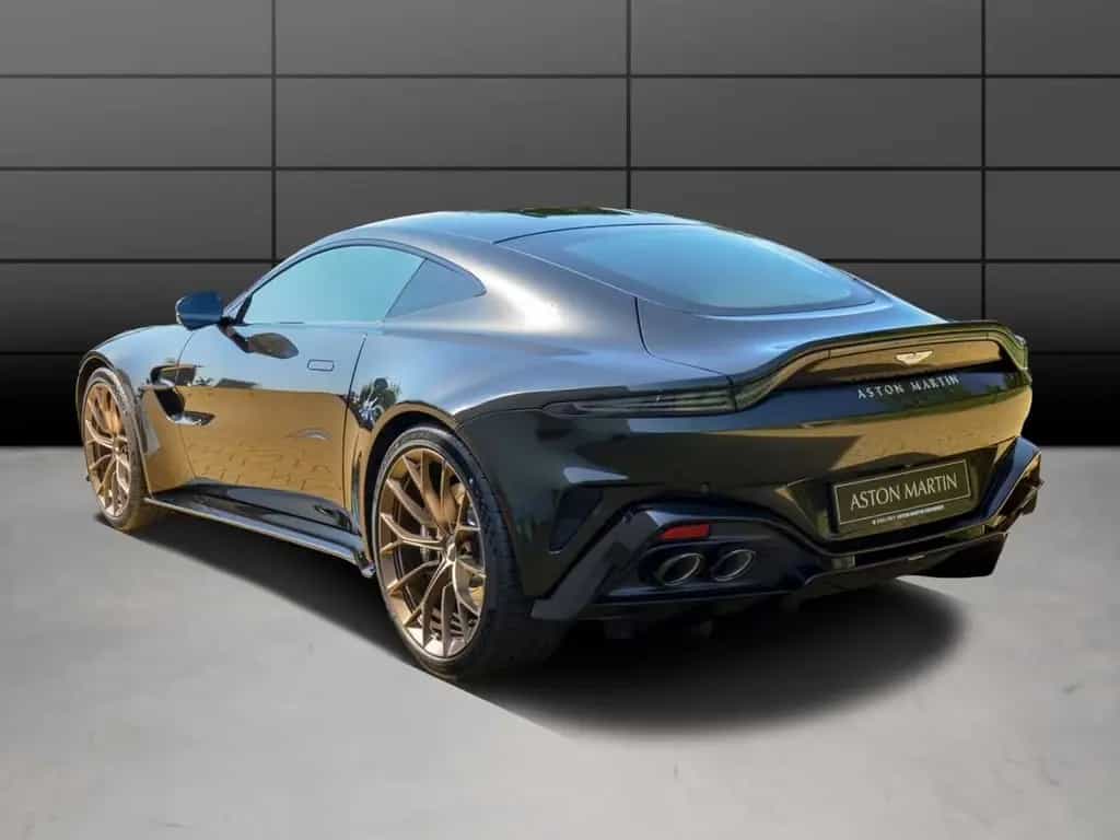 Aston Martin V8 Vantage Coupe null-photo-1