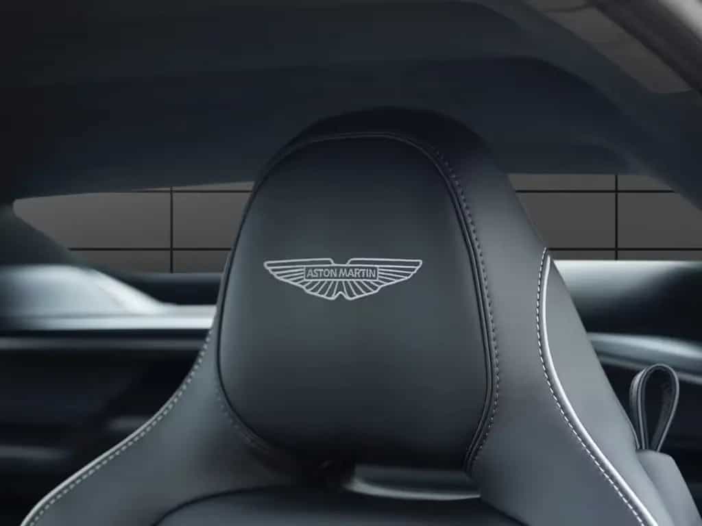 Aston Martin Vanquish Volante UVP 507.400€ 01/2026-photo-16