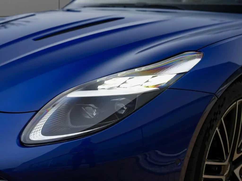 Aston Martin DB12 Volante 05/2024-photo-4