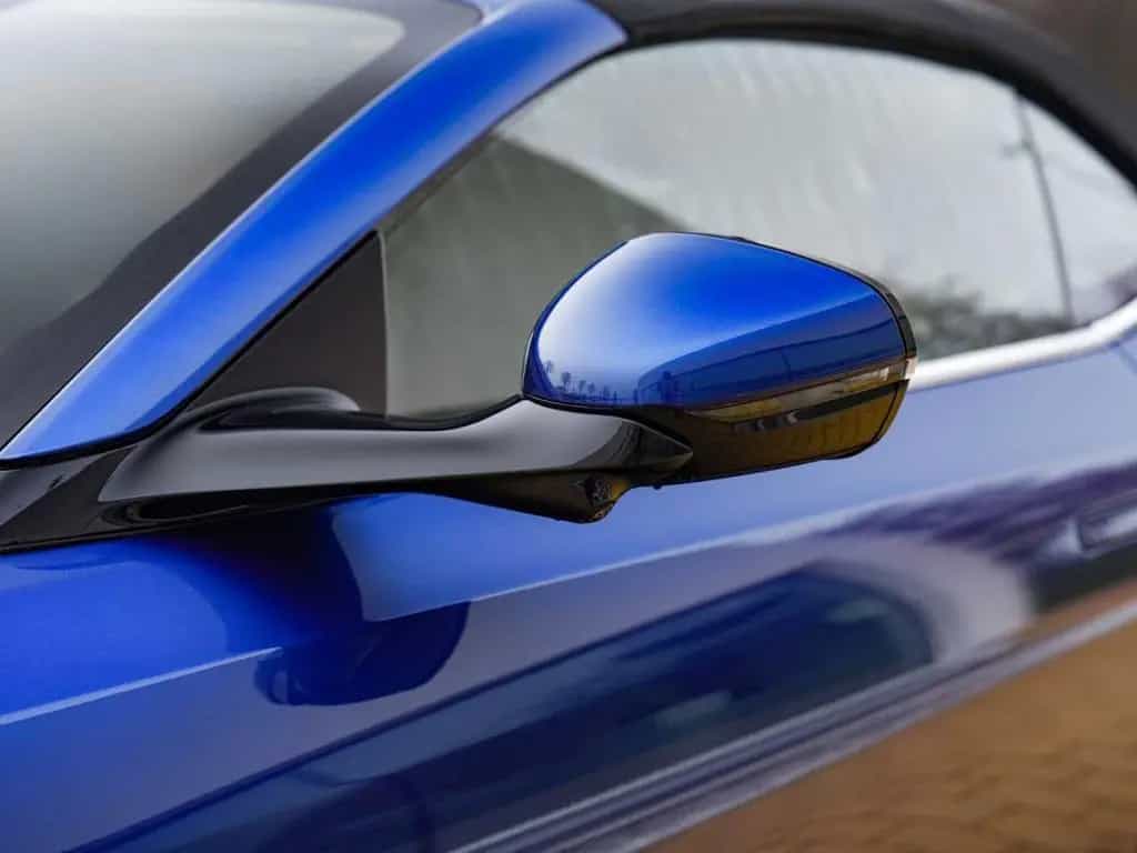 Aston Martin DB12 Volante 05/2024-photo-5